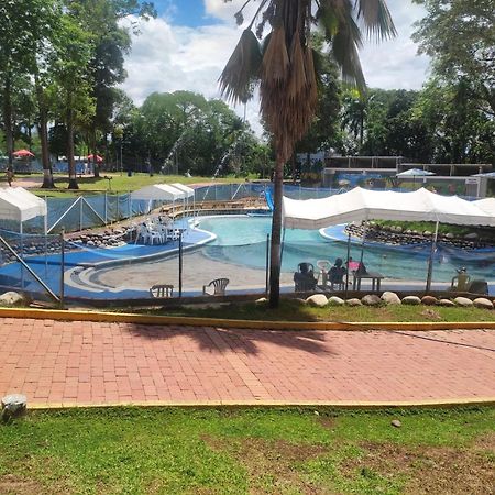 Hotel Hacienda Campestre Melgar Eksteriør bilde